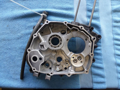 Blok Kartr prava strana motor 250 vzduch rozvod OHC