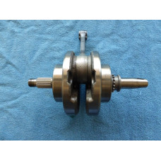 Klika pro motor cep 15mm delka ojnice 140mm lozisko 68mm Klika pro motor cep 15mm delka ojnice 140mm lozisko 68mm