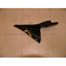 levý spodní kryt / plast nádrže pro SG 300 Hyundai