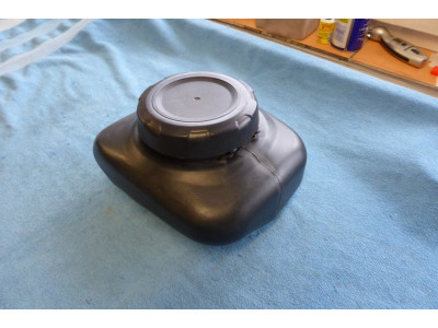 Nadoba Pro ctyrkolku na doklady atd....