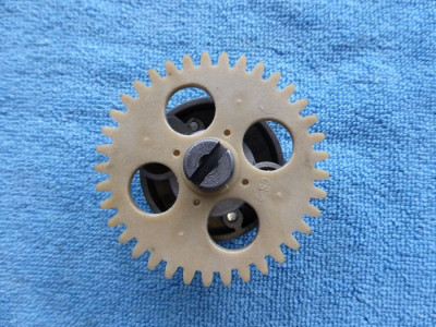 Olejove cerpadlo 37zubu