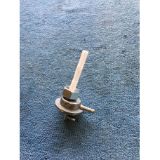 Palivovy filtr kohout scutr atv zavit 12mm