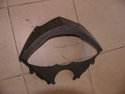 plast riditek kolem tachometru - Kingway  a Yamati