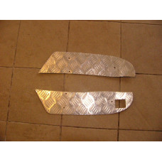 plechový kryt stupačky