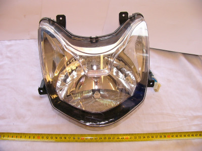 přední světlo Hyundai SG 300