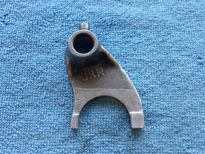 presuvnik stromek vidlicka JKR