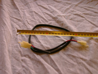 propojovací kabel čidla tachometru