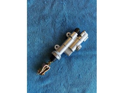 Pumpa nožni cross x-motos uni