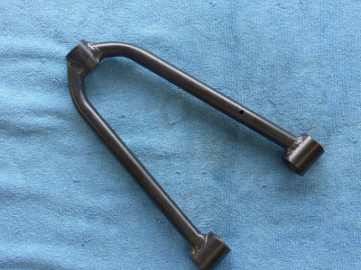 Rameno pro BASHAN 200-250 leve horni