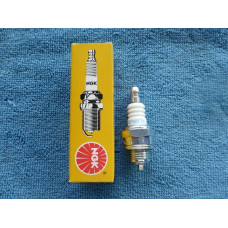 Svicka NGK Pro motory 2t 50cc