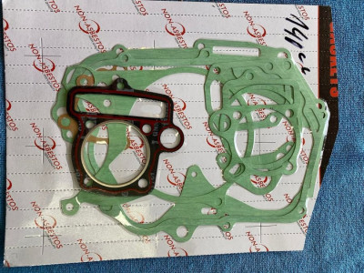 Tesneni sada pro motory YX 140cc