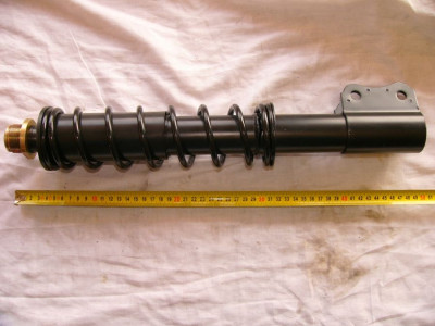 Tlumič vzduchokapalinovy