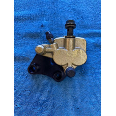 Třmen uni cross 125cc Třmen uni cross 125cc