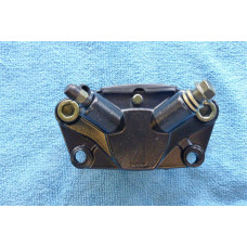 Zadni brzdovy trmen 300cc zesilen dvou pistek